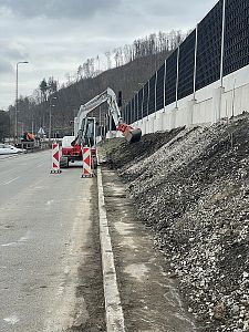 Práce s hydraulickou rukou