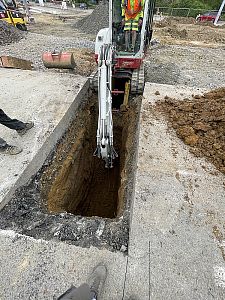 Práce s hydraulickou rukou