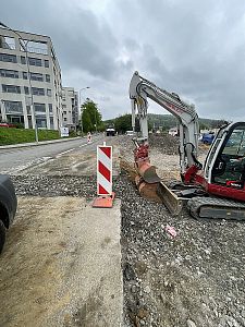 Práce s hydraulickou rukou