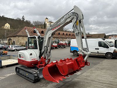 Práce s hydraulickou rukou